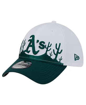 New Era Men's Dark Green Athletics 2025 Spring Training Landscape 39THIRTY Flex Hat