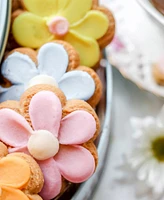 Bonnie & Pop Spring Cookie Tin, 14 Pieces