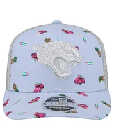 New Era Men's White Tampa Bay Buccaneers Adventure Flamingo Pattern 9SEVENTY Stretch snap Hat
