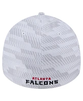 New Era Men's White Atlanta Falcons Gameday Graded 39THIRTY Flex Hat