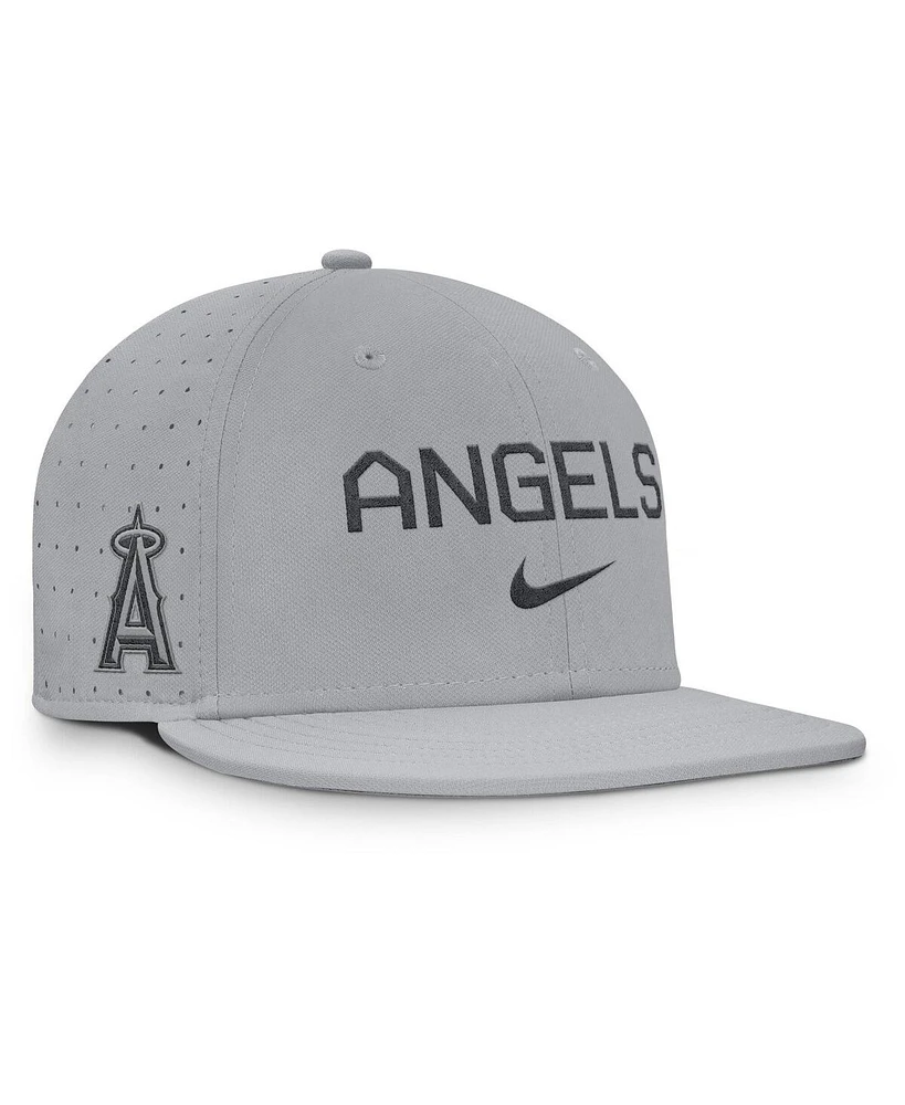 Nike Men's Gray Los Angeles Angels True Performance Fitted Hat