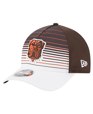 New Era Men's White/Brown Cleveland Browns Adventure Gradient 9FORTY M-Crown A-Frame Adjustable Hat