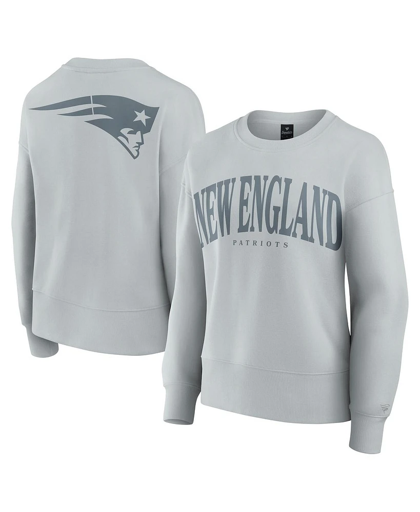 Fanatics Women's Gray New England Patriots Elements Pullover Sweatshirt