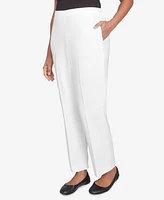 Alfred Dunner Petite Estate of Mind Pull-On Medium Length Pants