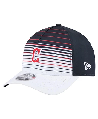 New Era Men's Navy Cleveland Guardians Gradient 9FORTY M-Crown Adjustable Hat