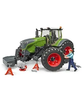 Bruder 1/16 Fendt 1050 Vario Tractor w/ Mechanic and Shop Tools