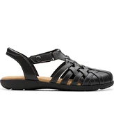 Clarks Collection Women's Elizabelle Mia Riptape Flat Sandals