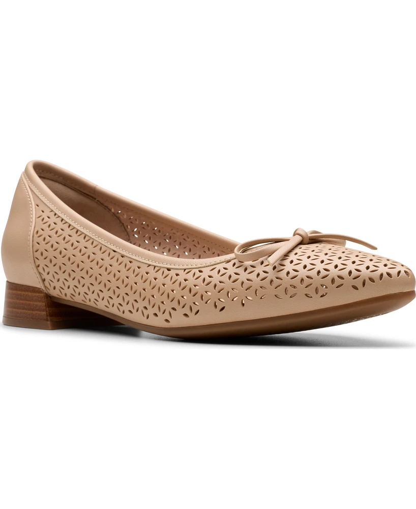 Clarks Women's Collection Natalyn Step Ballet Flats