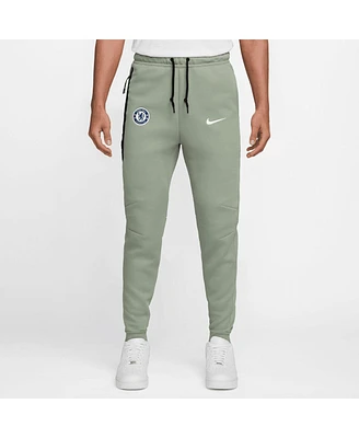 Nike Men's Green Chelsea Tech Fleece Joggers Pants