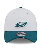 New Era Men's White/Midnight Green Philadelphia Eagles 2025 Nfl Training Camp 39THIRTY Flex Hat