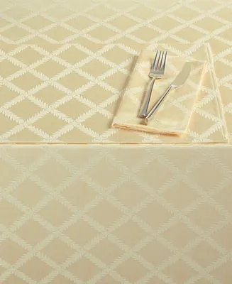 Lenox Laurel Leaf 70" x 104" Ivory Rectangle Tablecloth