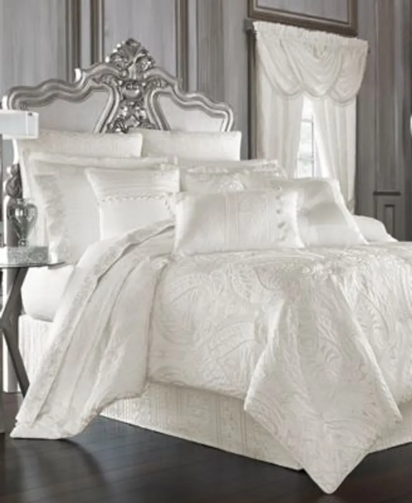 J Queen New York Bianco Comforter Sets