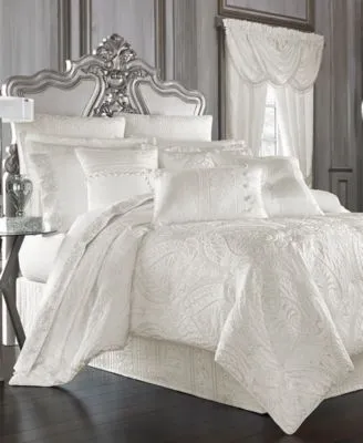 J Queen New York Bianco Comforter Sets