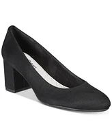 Easy Street Proper Pumps