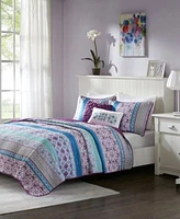 Intelligent Design Joni Quilt Sets