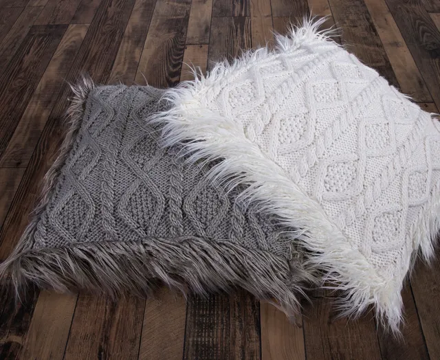 HiEnd Accents Cable Knit Pillow - Cream