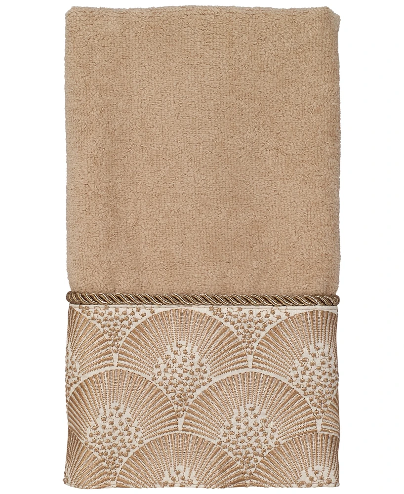 Avanti Deco Shells Bordered Cotton Fingertip Towel, 11" x 18"