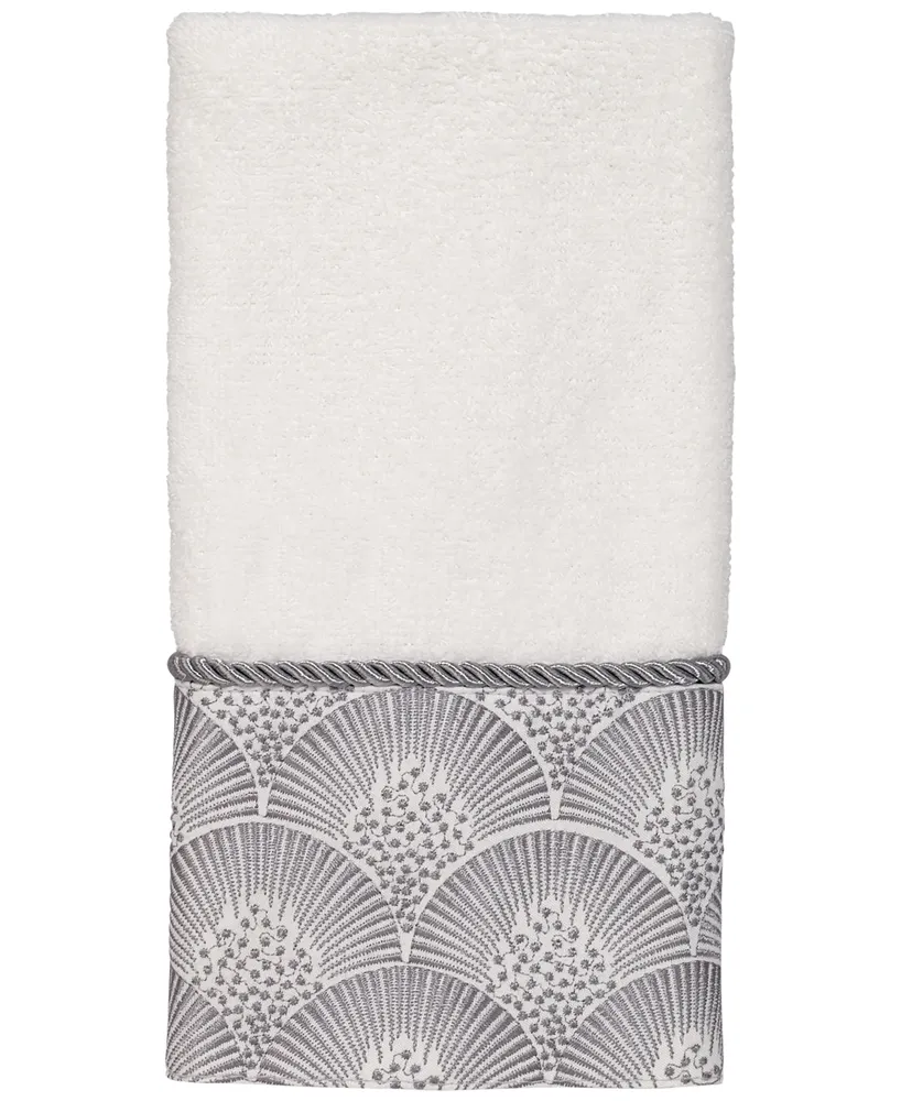 Avanti Deco Shells Bordered Cotton Fingertip Towel, 11" x 18"