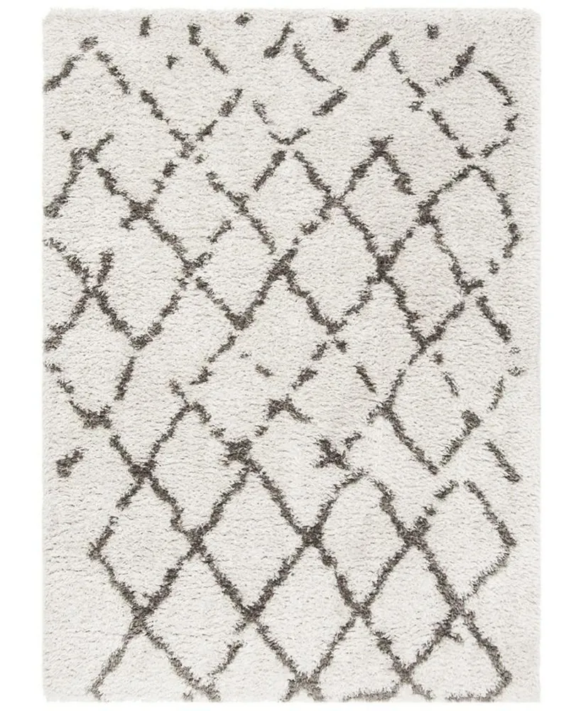 Safavieh Flokati FLK981 Silver and Charcoal 5'3" x 7'6" Area Rug