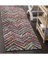 Safavieh Fiesta FSG363 Multi 2'3" x 8' Runner Area Rug