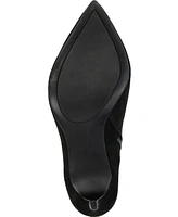 Journee Collection Women's Demmi Pointed Toe Shooties