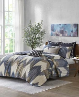 Ink+Ivy Alpine Chevron Stripe 3-Pc. Quilt Set