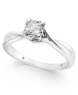 Diamond Princess Solitaire Ring (1/3 ct. t.w.) in 14k White Gold