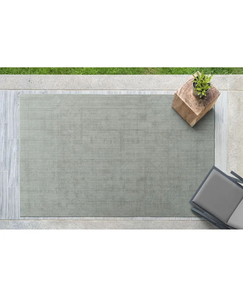 Kaleen Minkah MKH02-77 Silver 5' x 7' Outdoor Area Rug