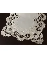 Xia Home Fashions Scalloped Lace Embroidered Cutwork Table Runner