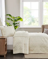 Madison Park Quebec Open Corner Pleated Quilted Bedspread