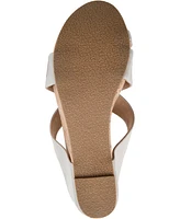 Journee Collection Women's Rayna Wedge Sandal