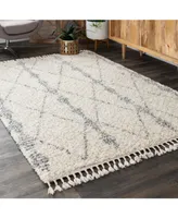 nuLoom Ellis Selah Diamond Beige 5'3" x 7'7" Area Rug