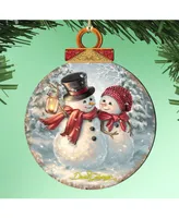 Designocracy by Dona Gelsinger Snow love Couple Ornament, Set of 2