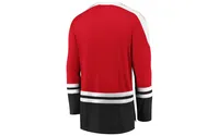 Majestic Men's Chicago Blackhawks Slapshot Crew Shirt