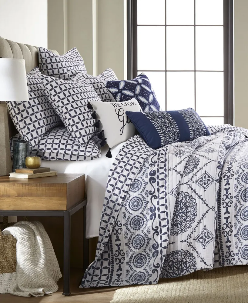 Josephina Reversible Comforter Set