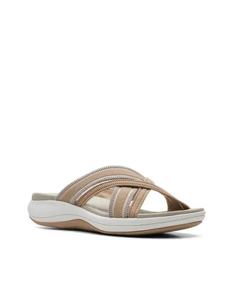 Clarks Women's Cloudsteppers Mira Isle Sandals