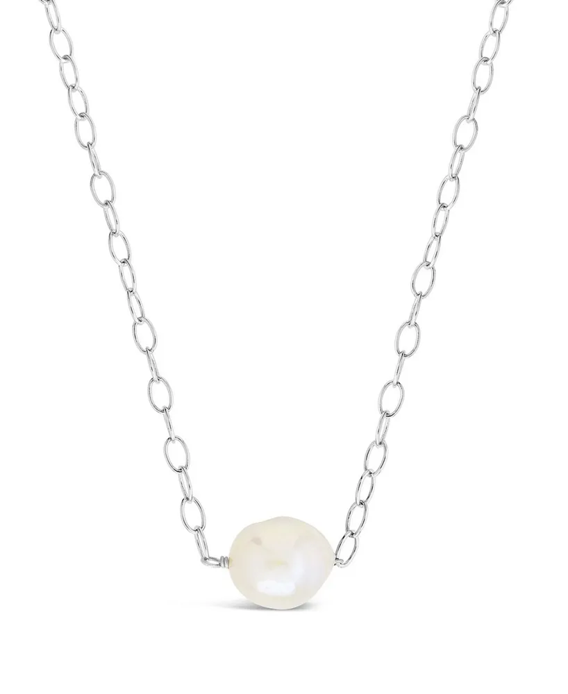 Women's Medium Pearl Pendant Necklace