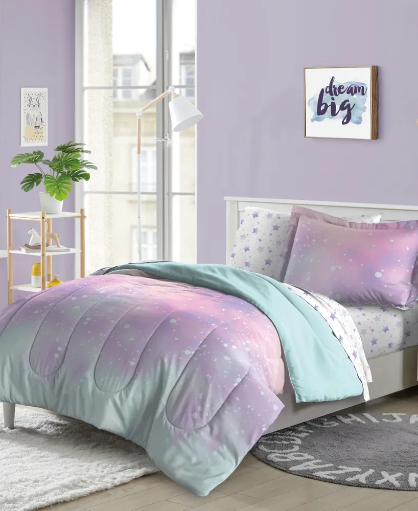 Dream Factory Twilight Twin Comforter Set. Set of 5