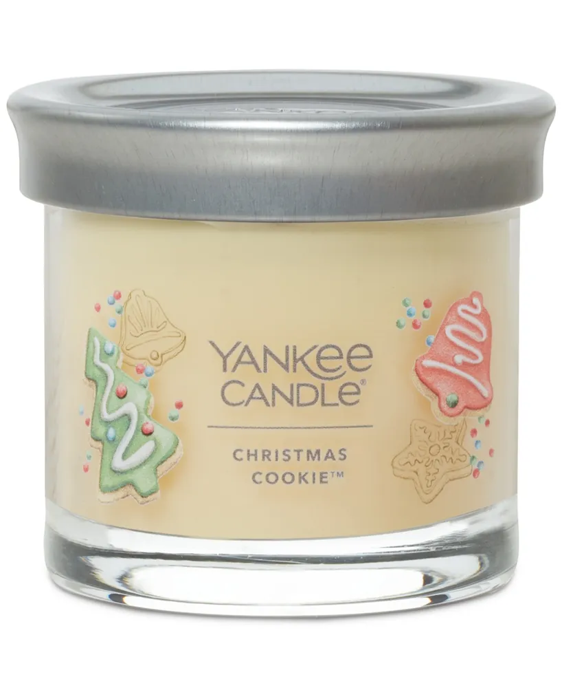 Yankee Candle Signature Small Christmas Cookie Tumbler Candle