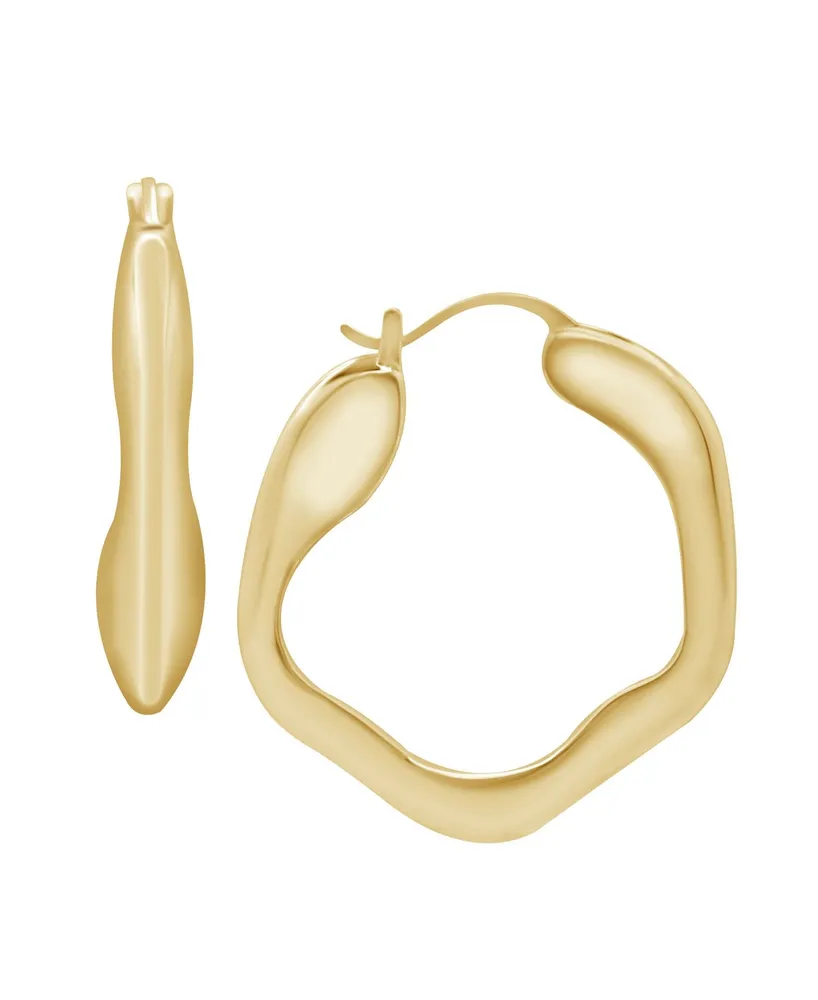 And Now This Gold or Silver Plated Wave Look Click Top Earrings