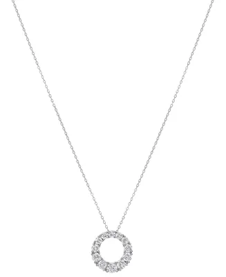 Diamond Graduated Circle 18" Pendant Necklace (1-1/2 ct. t.w.) in 14k White Gold