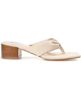 Journee Collection Women's Seelah Sandals