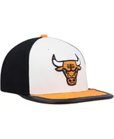 Men's Mitchell & Ness White and Orange Chicago Bulls Day One Snapback Hat