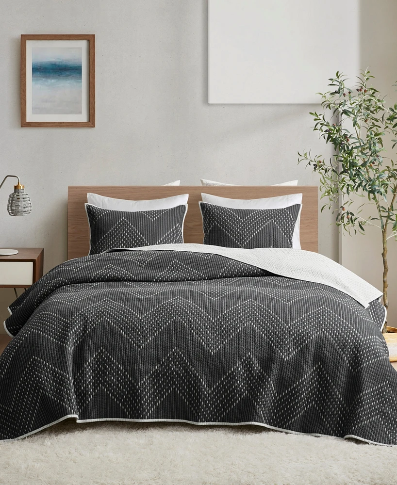 Ink+Ivy Pomona Boho Chevron 3-Pc. Quilt Set