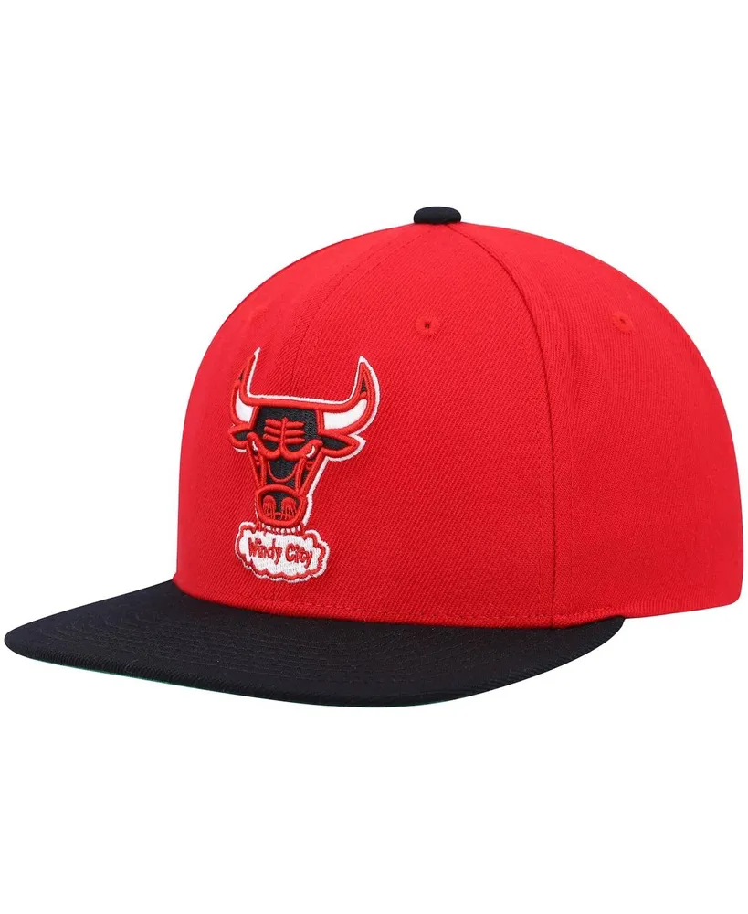 Men's Mitchell & Ness Red and Black Chicago Bulls Hardwood Classics Team Two-Tone 2.0 Snapback Hat