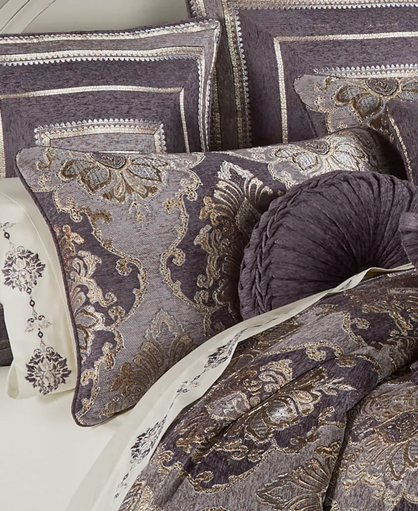 Five Queens Court Dominique 4 Piece Comforter Set