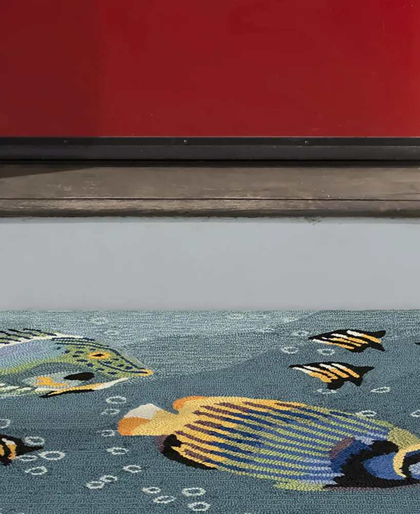 Liora Manne' Frontporch Aquarium 1'8" x 2'6" Outdoor Area Rug