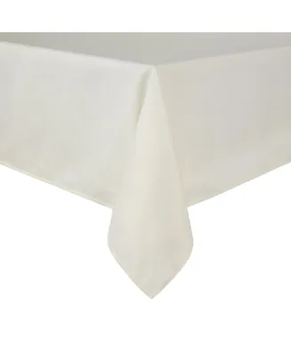 Tuxedo Table Cloth 60" X 84"