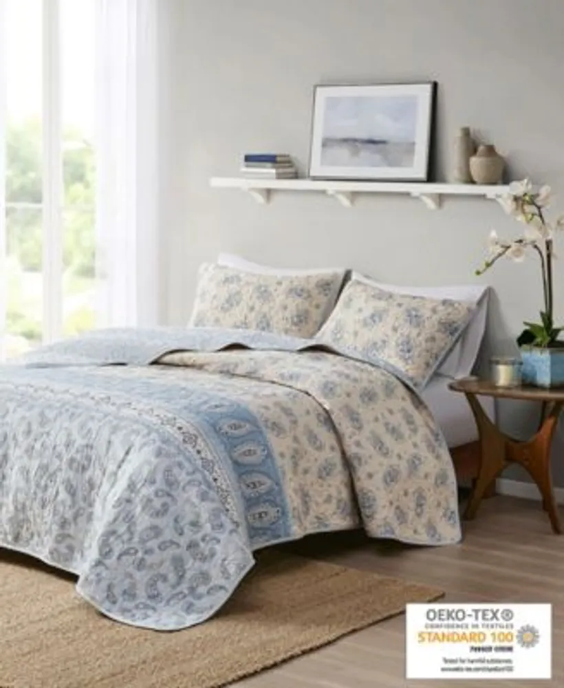 Madison Park April Reversible Quilt Sets