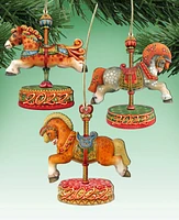 Designocracy Carousel Horses Whale Wooden Ornaments, Set of 3